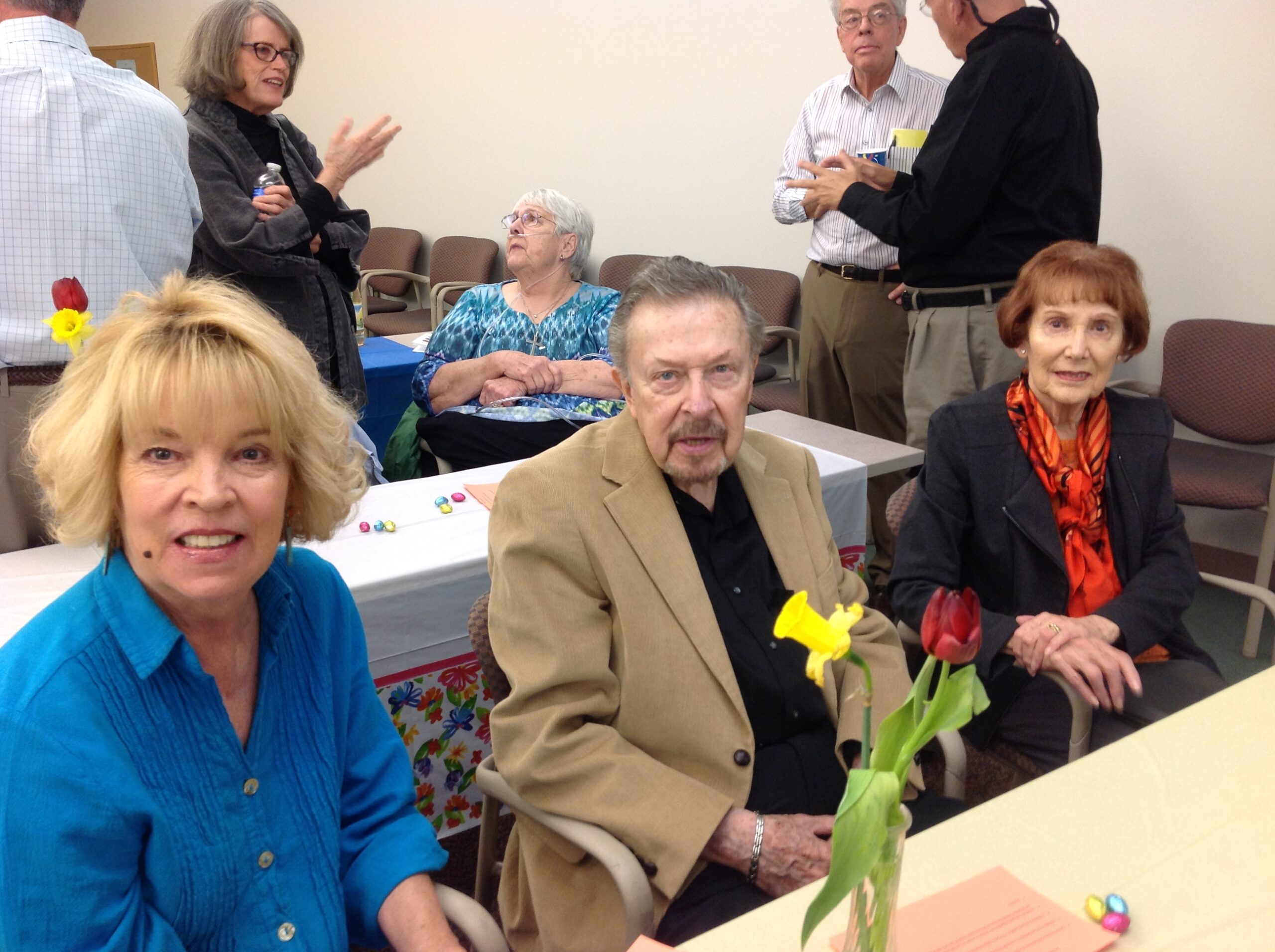 Volunteers Carole Albrecht and Walter McWalter with his wife
