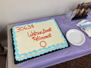 Cake that reads: 306.38 Watson, Brent, Retirement